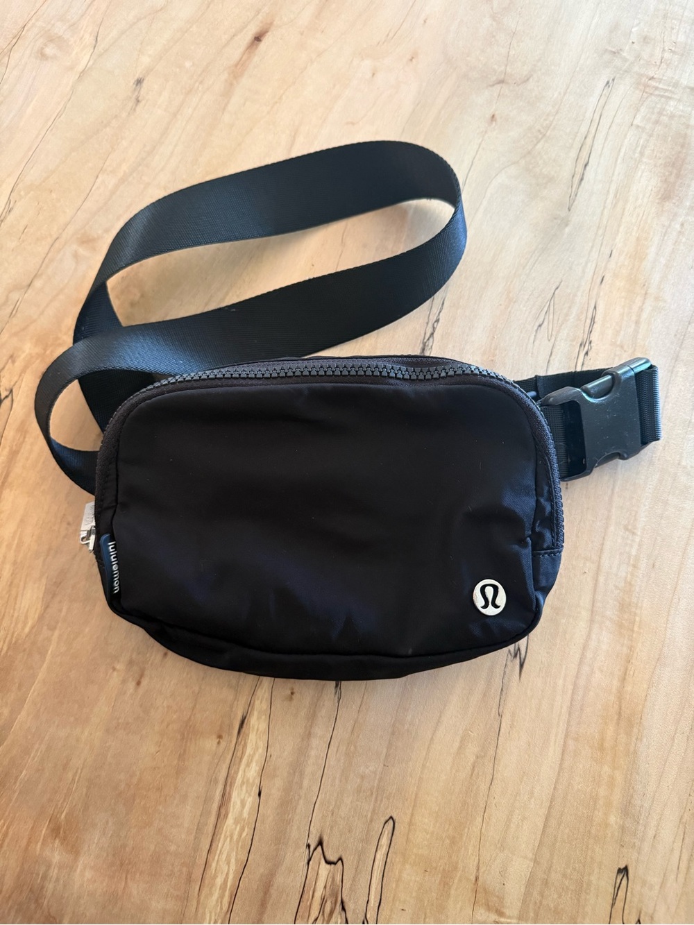 lululemon athletica Black Crossbody Belt Bag/Fanny Pack